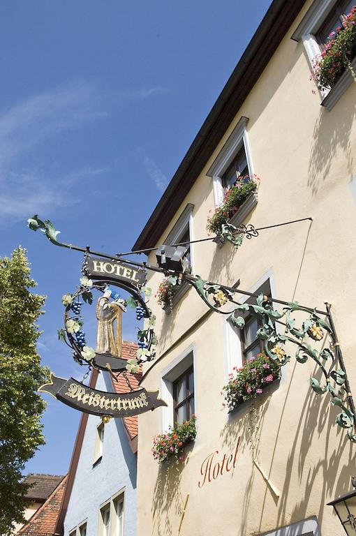 Burggartenpalais Hotel 4*